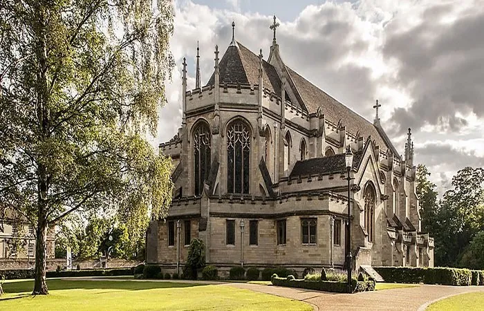 Oundle School