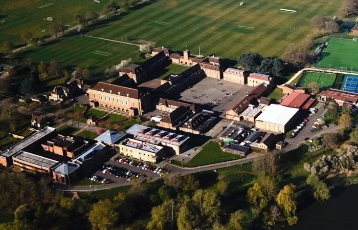 merchant taylors school